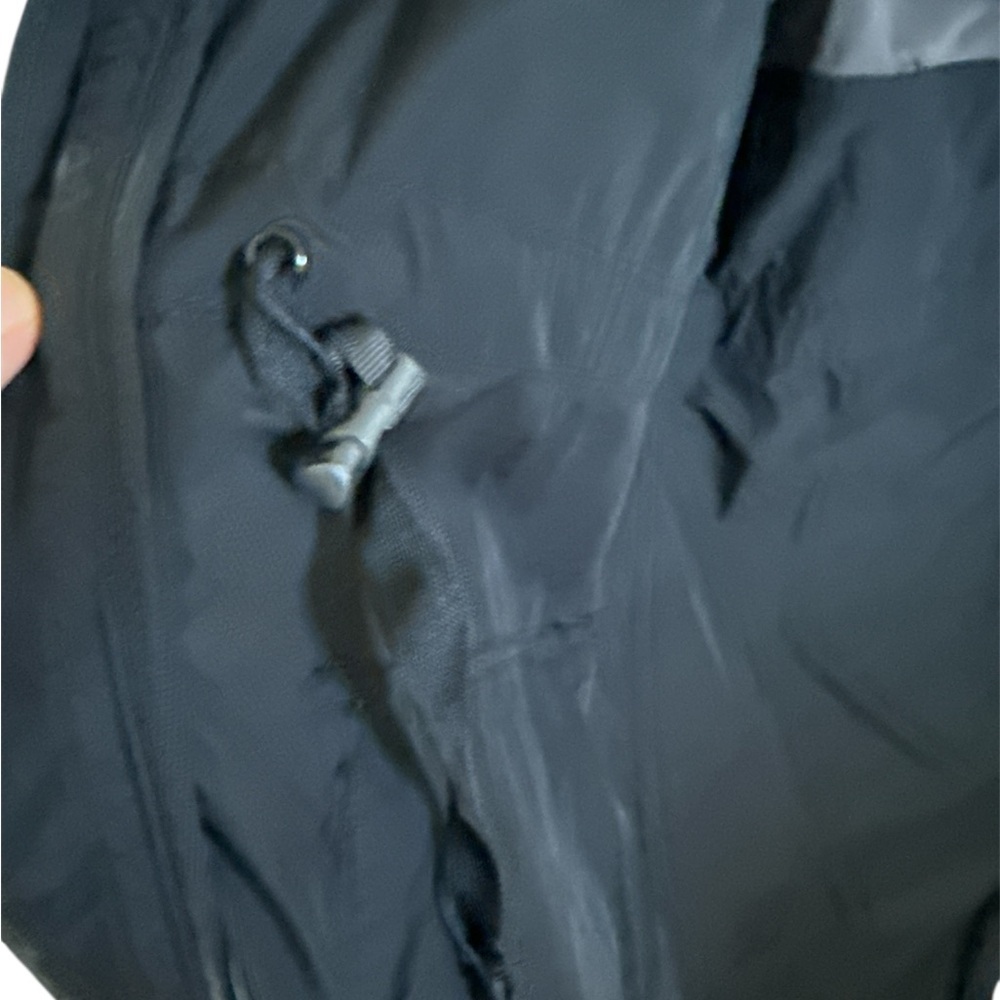 🍀Mountain Hardwear Black Utility Jacket - Picture 5 of 6